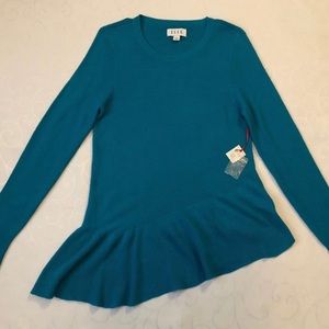 NWT ELLE Thin Knit Sweater Size S